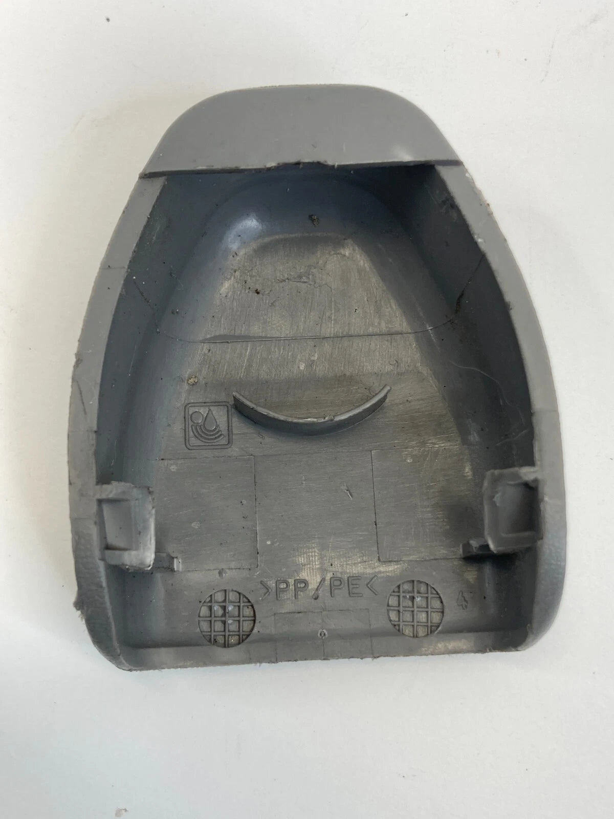 02 03 04 05 06 TOYOTA CAMRY SEAT BELT RETRACTOR LOWER ANCHOR LID COVER OEM