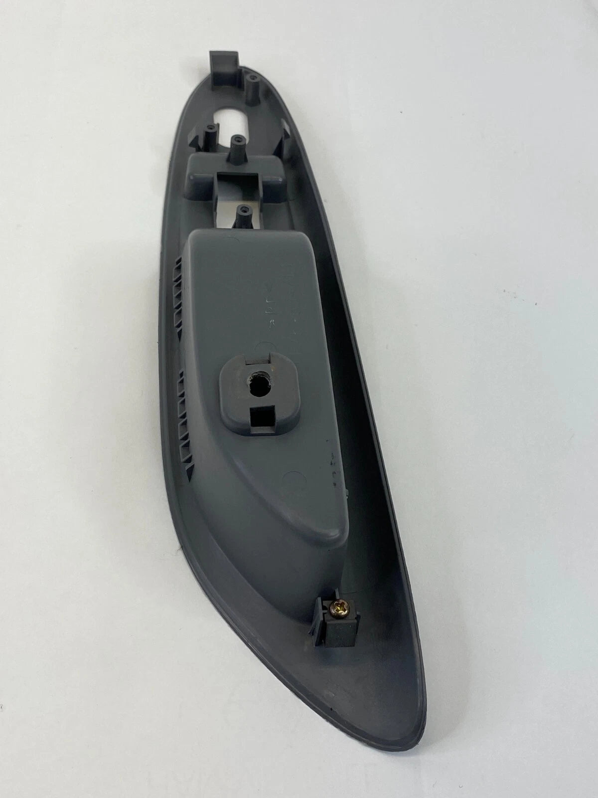 2004-2006 MAZDA MPV FRONT RIGHT WINDOW SWITCH BEZEL TRIM PANEL LE45-68-4L1 OEM