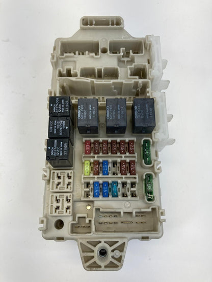 2009 2010 Mitsubishi Galant 2.4L AT Interior Cabin Fuse Box Relay Junction Block