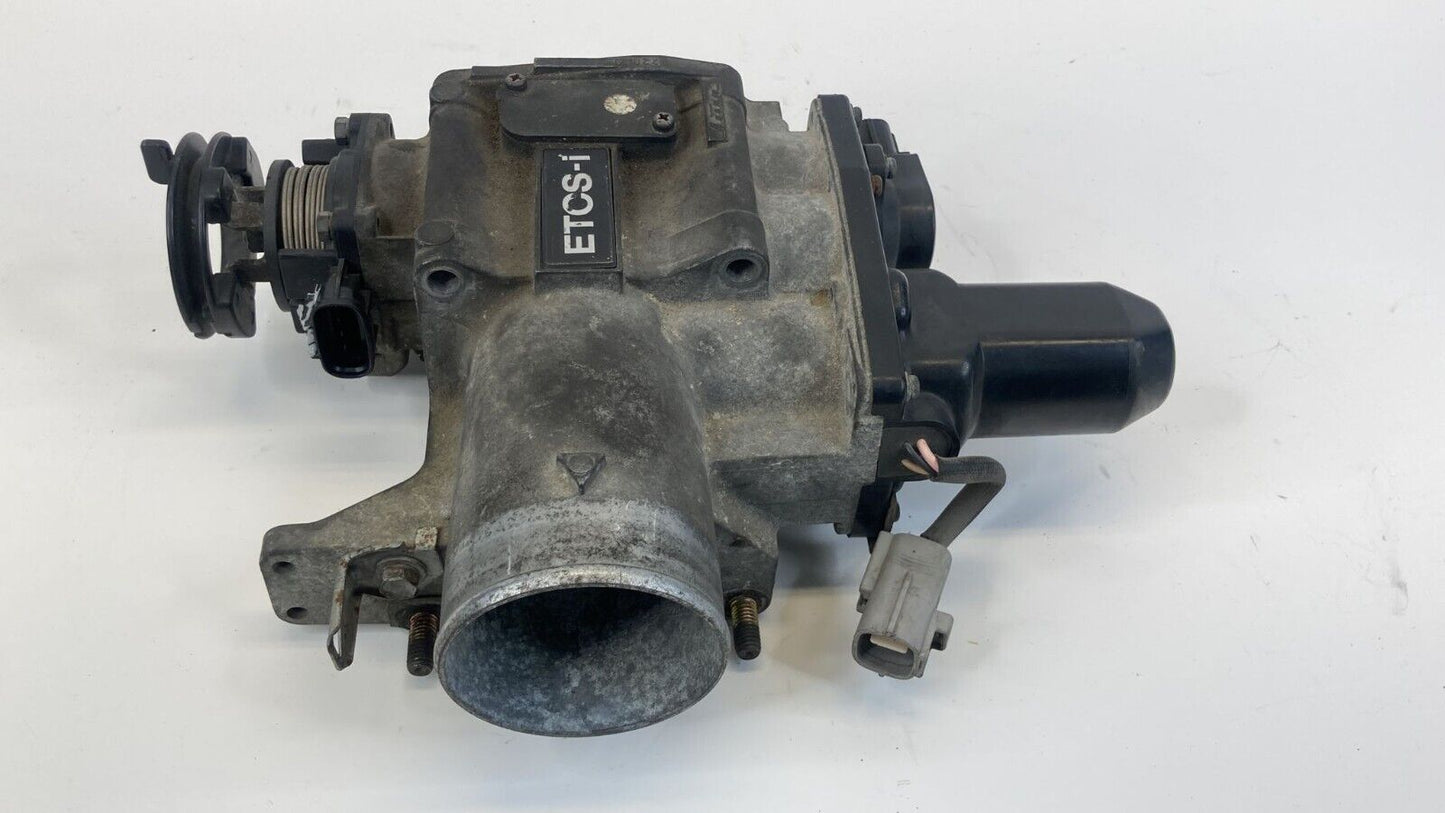 1998-2000 Lexus GS300 GS 300 3.0L L6 AT Throttle Body Throttle Valve 22030-46150