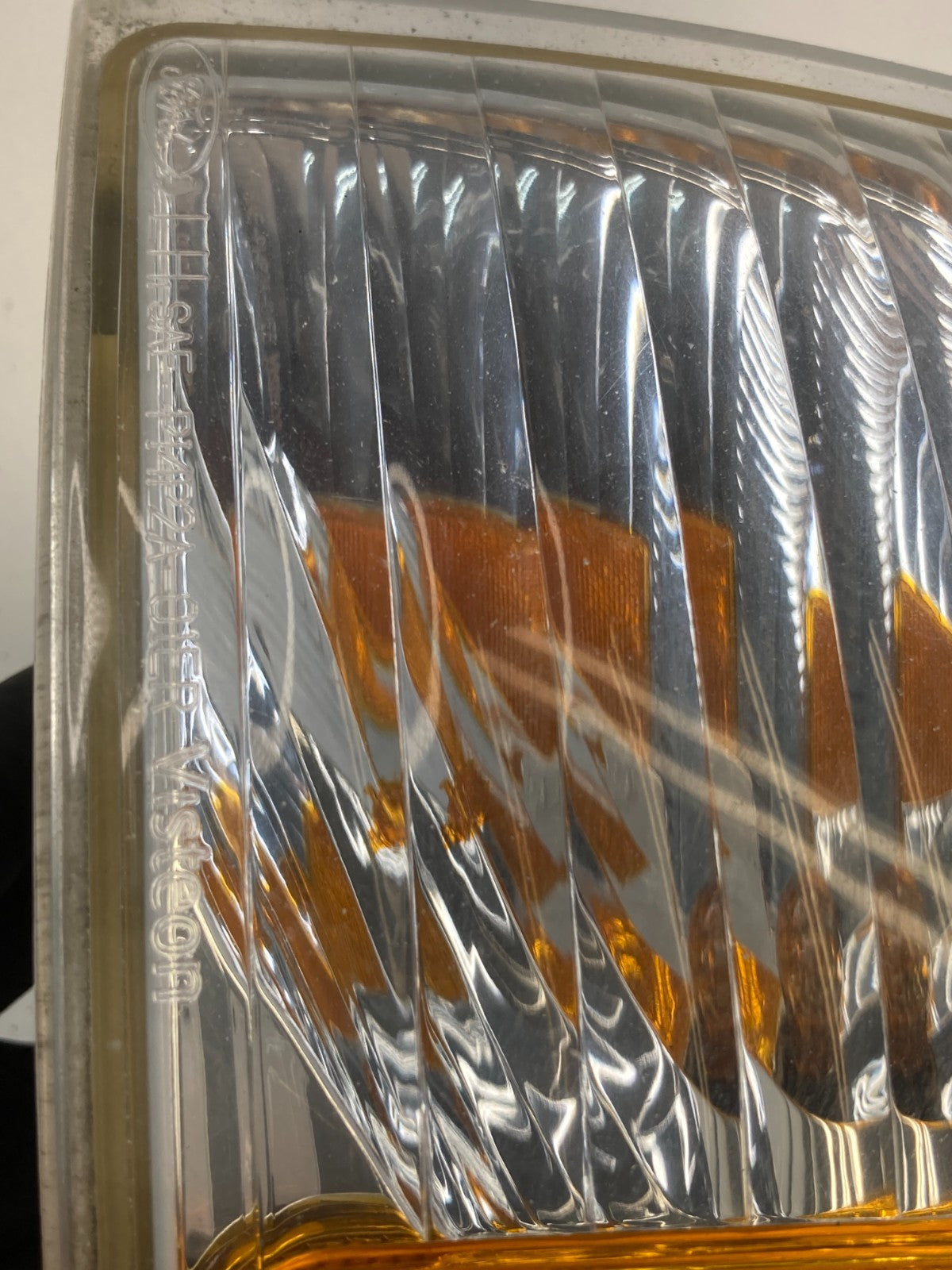 2002-2004 Ford Explorer Left Driver Turn Signal Marker Park Light Lamp OEM