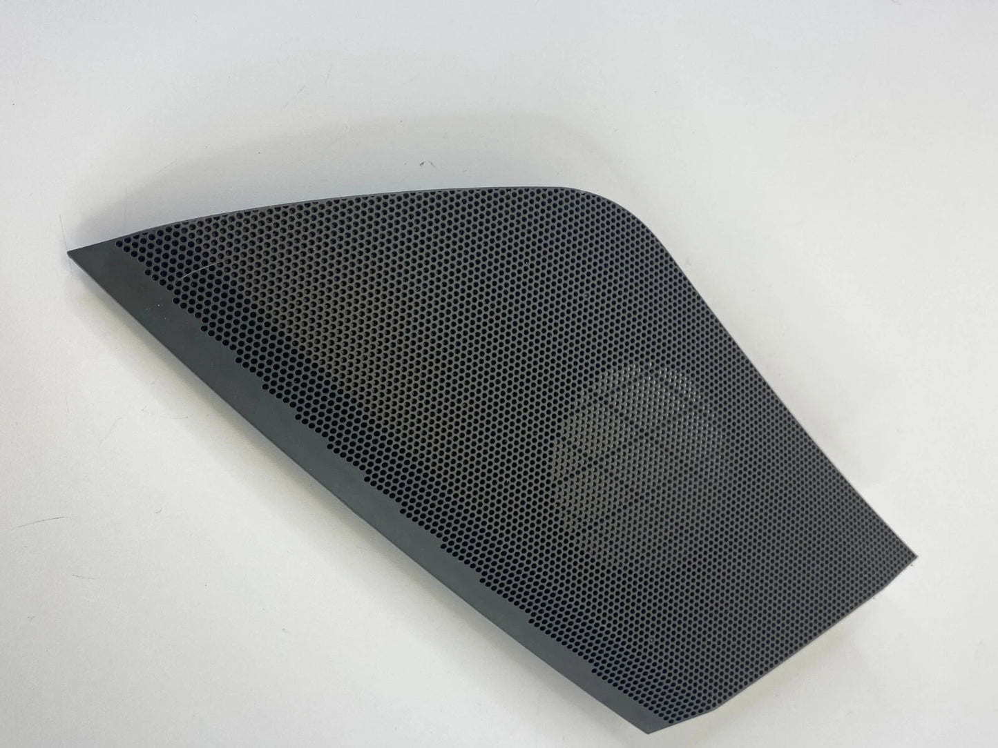 07-11 TOYOTA CAMRY FRONT LEFT DASH SPEAKER TWEETER GRILLE COVER TRIM 55472-06020