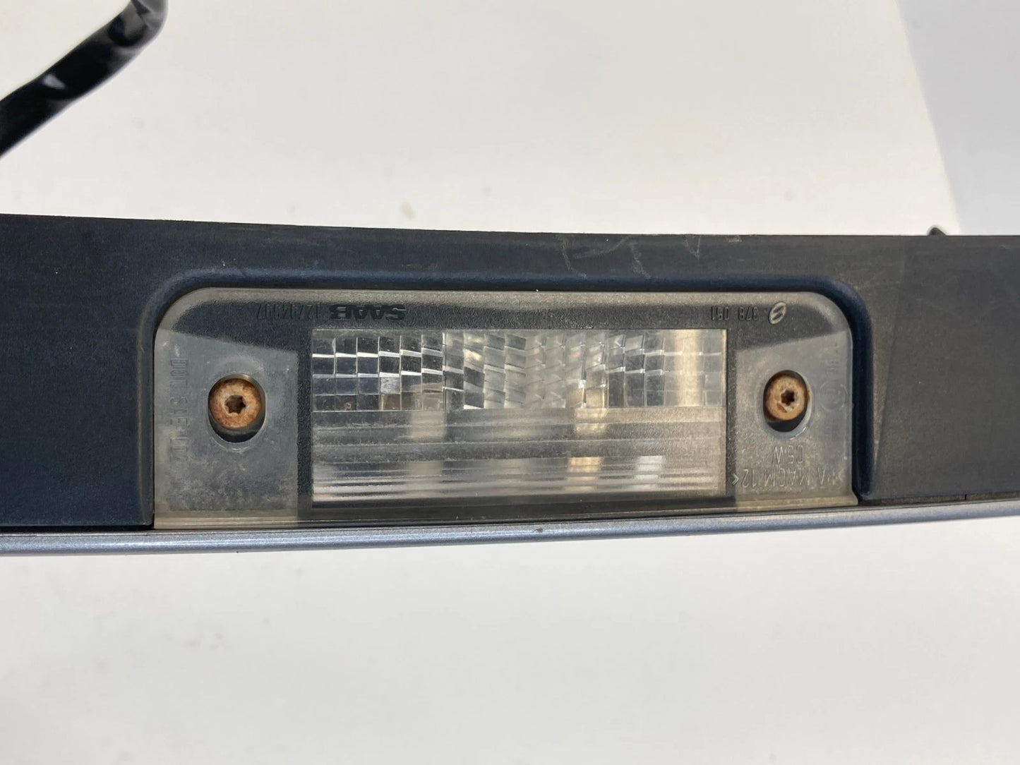 2003 2004 SAAB 9-3 CONVERTIBLE TRUNK LID HANDLE LICENSE PLATE MOLDING PANEL OEM