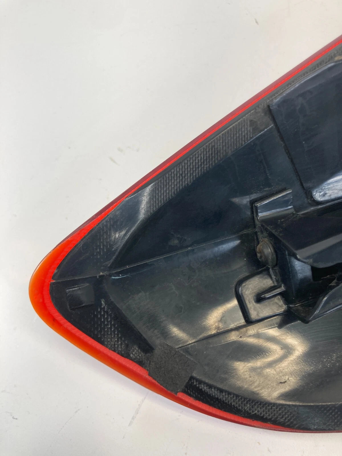 2014-2016 Kia Forte SEDAN Rear Left Driver Tail Lamp Light Outer Taillight Lamp