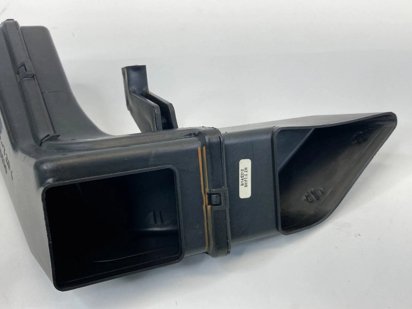 2011 2012 2013 2014 HYUNDAI SONATA FRONT RIGHT PASSENGER AIR DUCT OEM