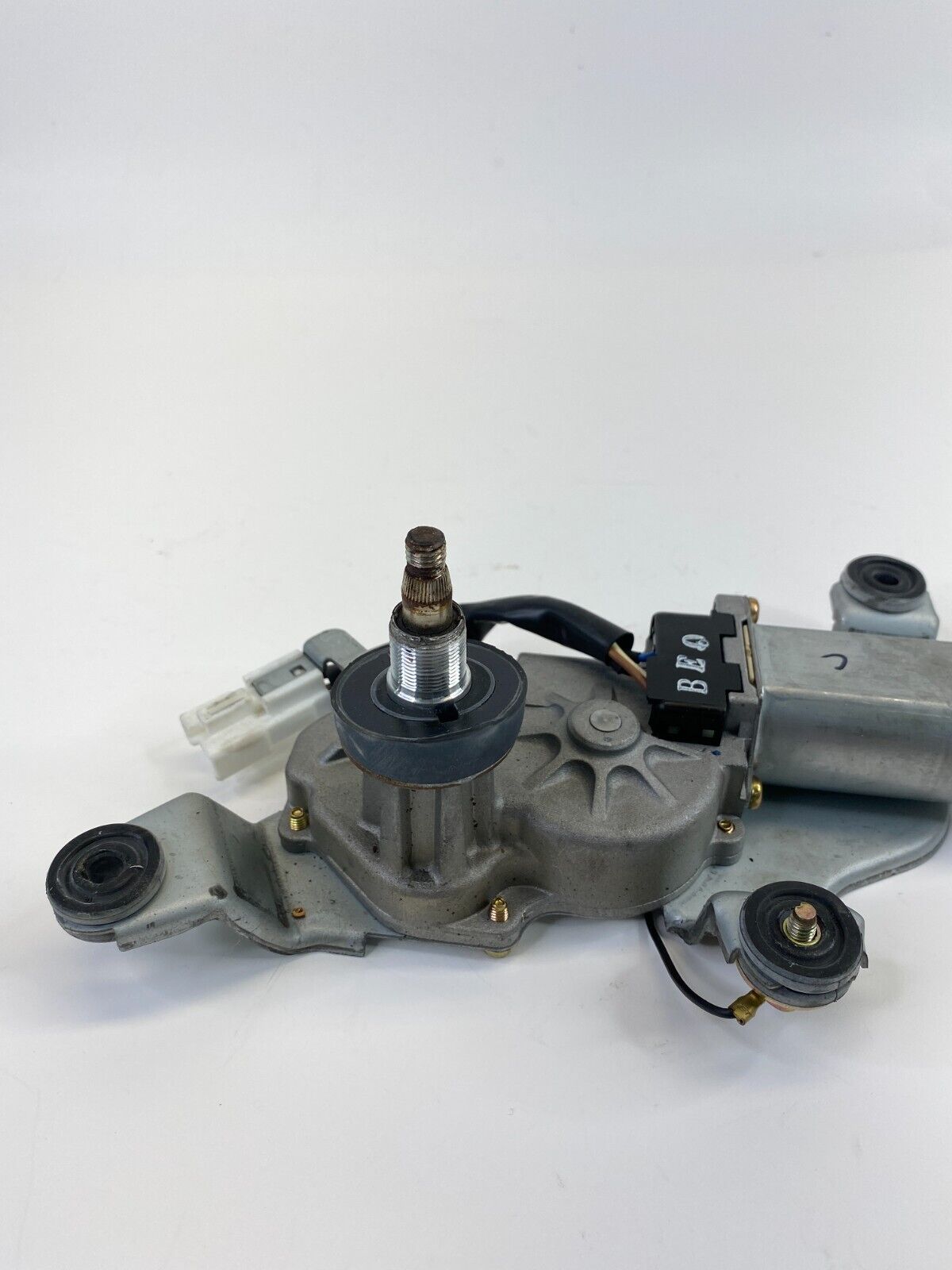 2000-2006 Hyundai Elantra HATCHBACK Rear Windshield Wiper Motor 98700-2D001