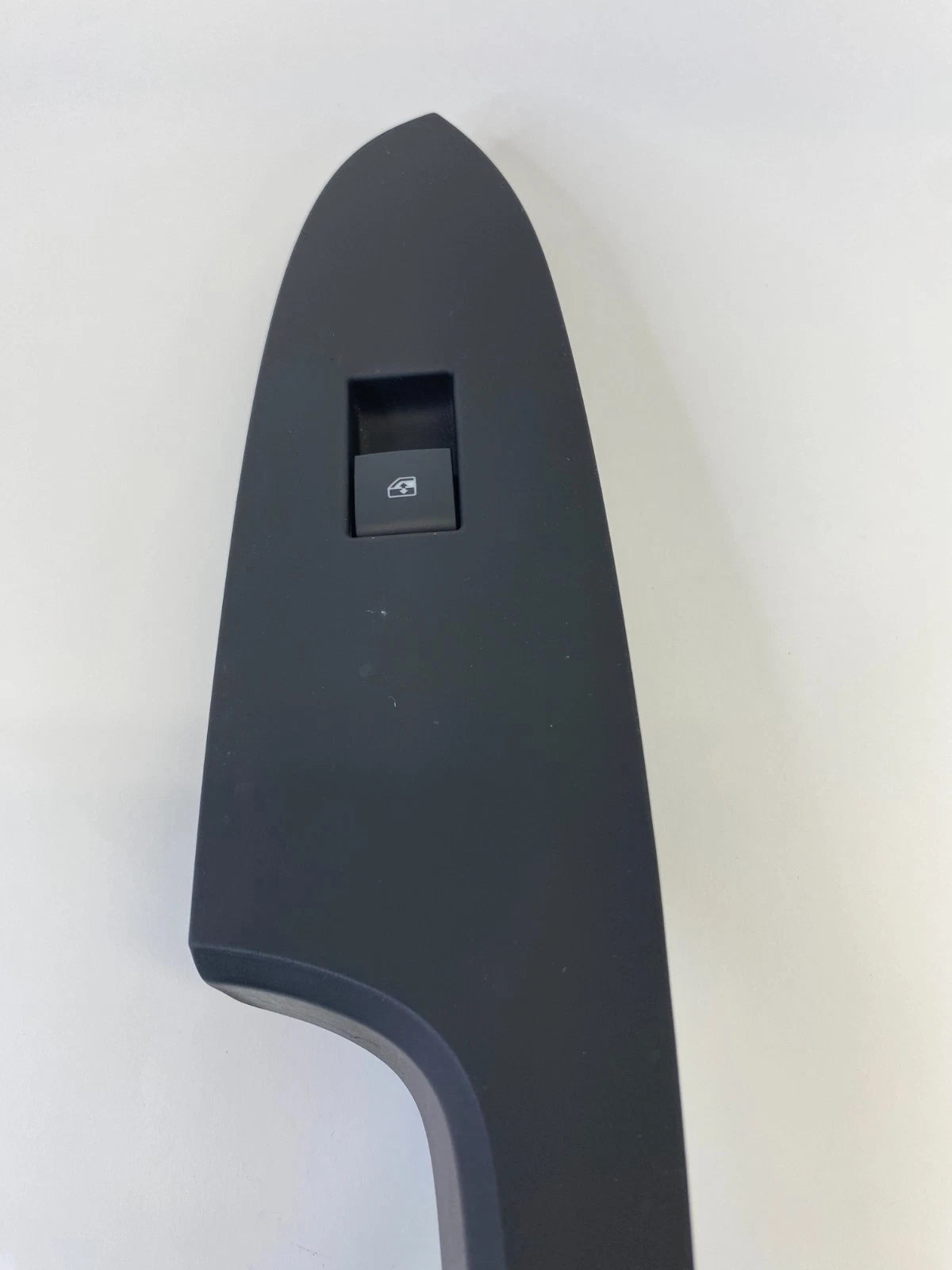 2013-2018 CADILLAC ATS FRONT RIGHT DOOR WINDOW SWITCH BEZEL TRIM 23174977 OEM