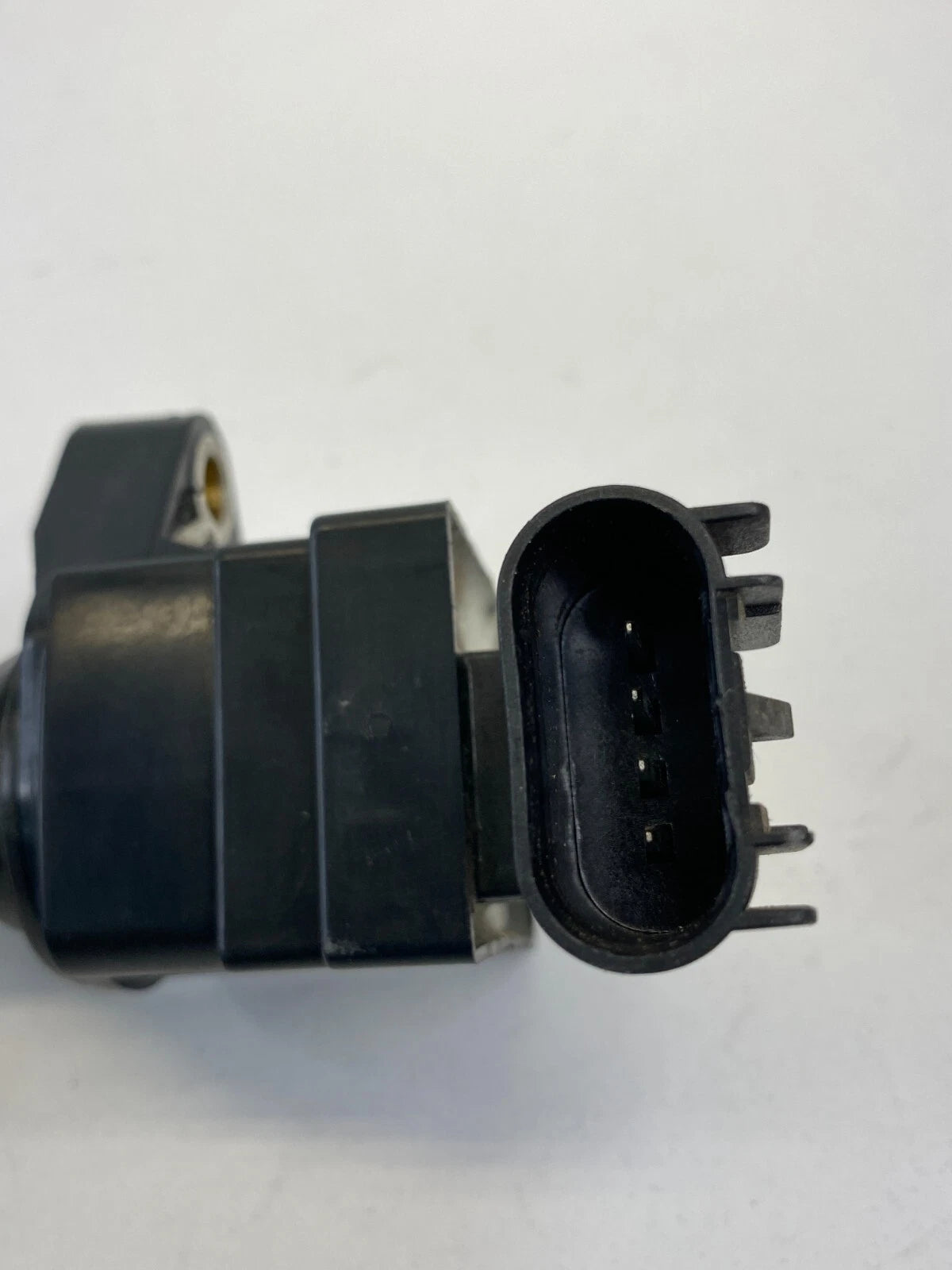 2006-2011 CHEVROLET HHR 2.2L L4 16V M/T IGNITION COIL IGNITOR ASSEMBLY ASSY OEM