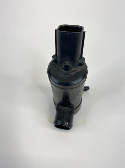 2006-2013 SUBARU FORESTER FRONT WINDSHIELD WIPER PUMP ASSEMBLY OEM