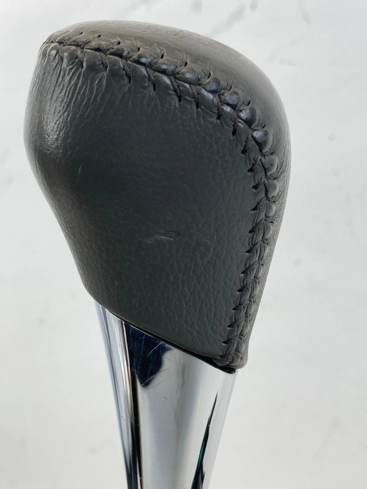 2007-2011 TOYOTA CAMRY AUTOMATIC TRANSMISSION GEAR SHIFTER LEVER ASSEMBLY OEM