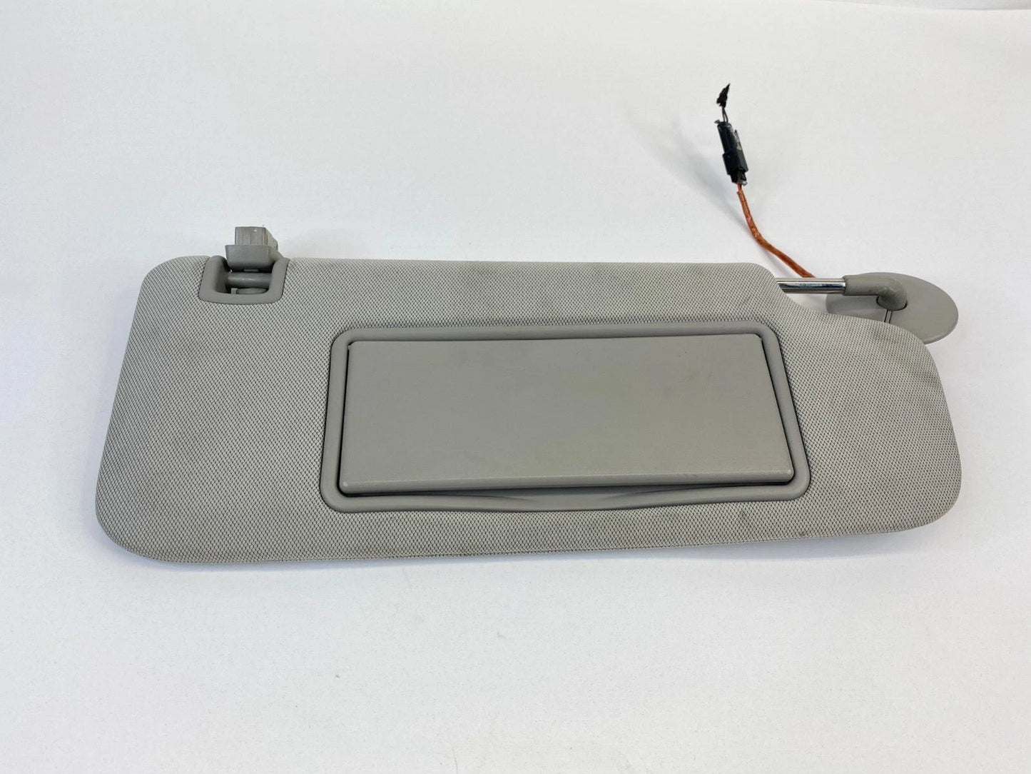 2013-2016 CHEVROLET MALIBU ROOF RIGHT PASSENGER SIDE SUNVISOR SUN VISOR SHADE