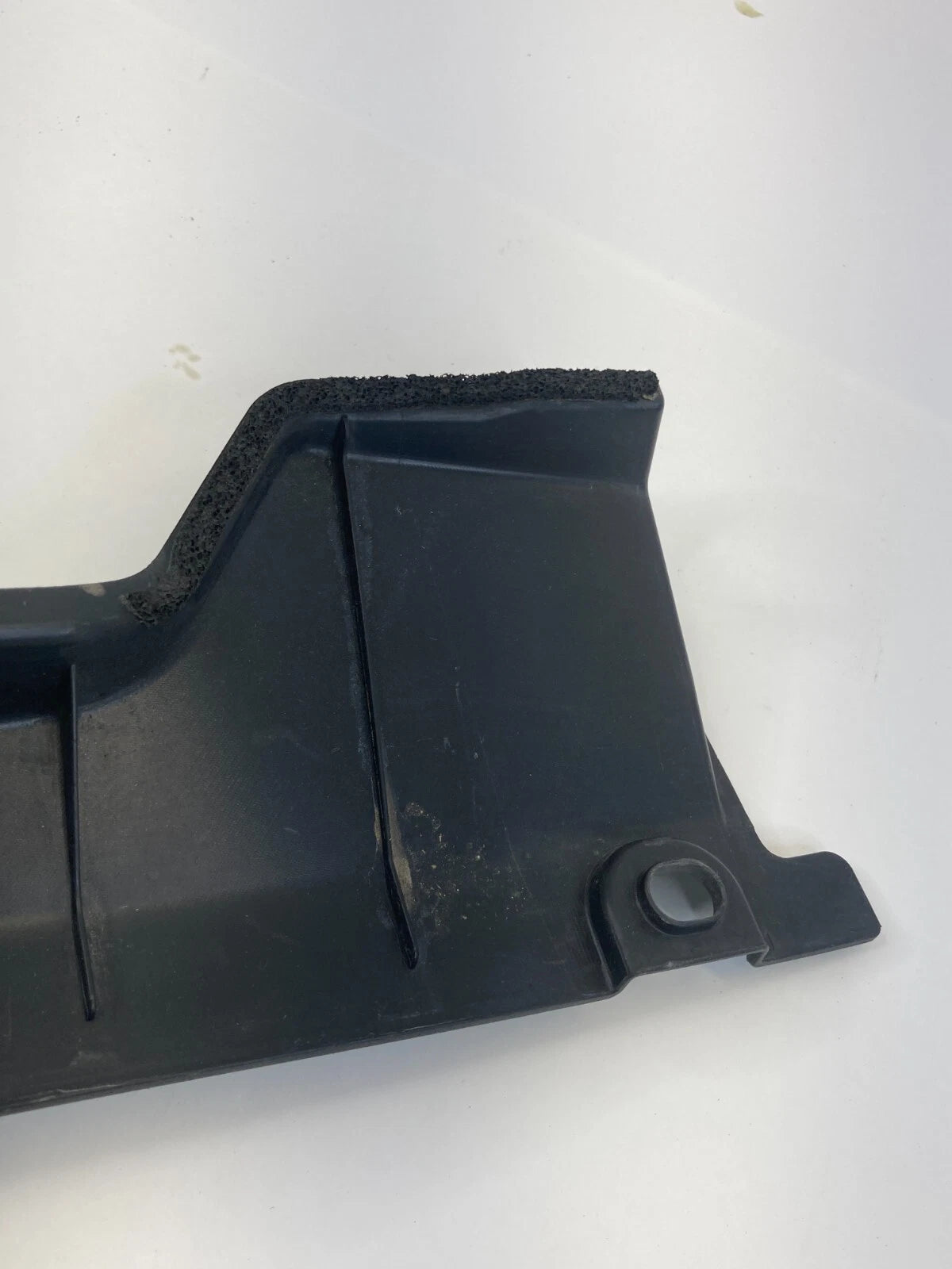 10 11 HONDA ACCORD CROSSTOUR FRONT RH FENDER SUPPORT UPPER COVER 74206TP6AA00