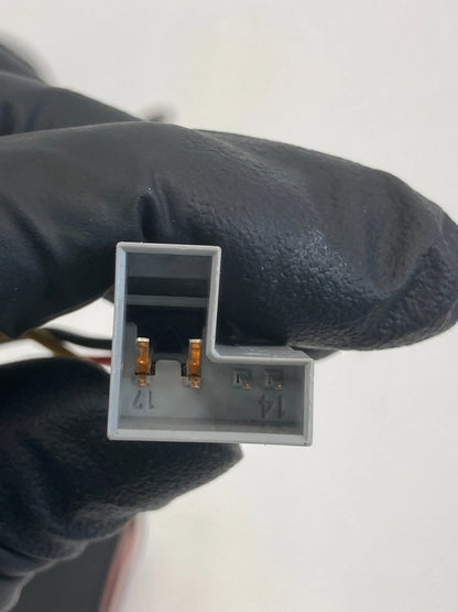 2009-2013 TOYOTA COROLLA SEDAN FRONT RIGHT SIDE SEAT BELT BUCKLE PRETENSIONER