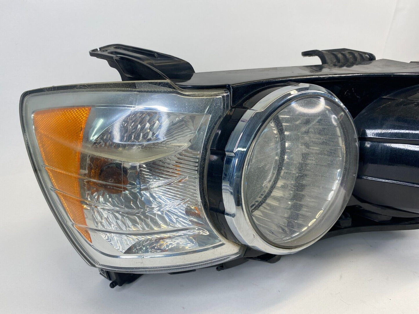 2012-2016 Chevrolet Sonic Front Right Side Headlight Lamp Halogen 96830972 OEM