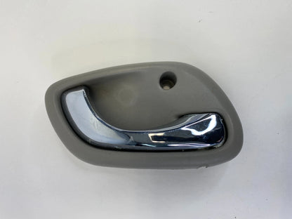 2003-2006 SUZUKI XL-7 REAR RIGHT PASSENGER SIDE DOOR INTERIOR DOOR HANDLE OEM