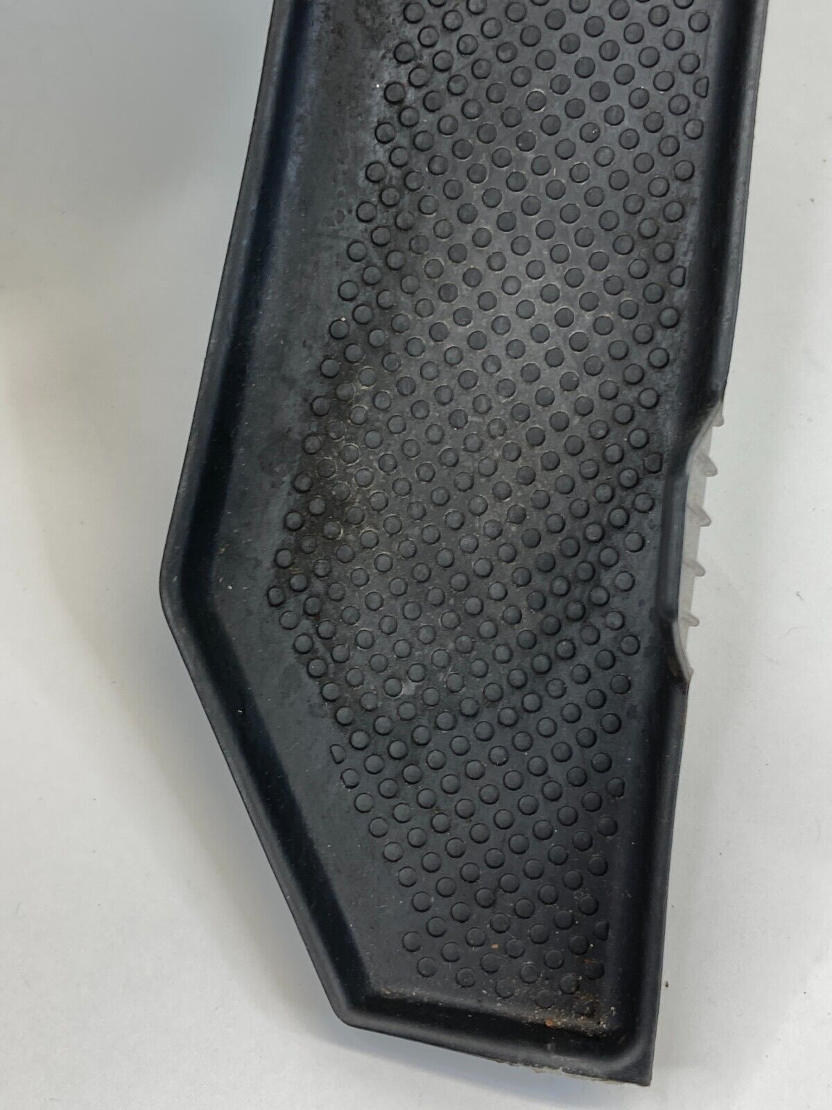 2012-2014 Volkswagen Passat Front Left Side Storage Rubber Insert Mat 561868133