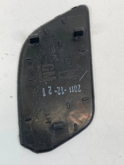 2010-2017 CHEVROLET EQUINOX FRONT LEFT DRIVER HANDLE SCREW COVER BEZEL 13577267