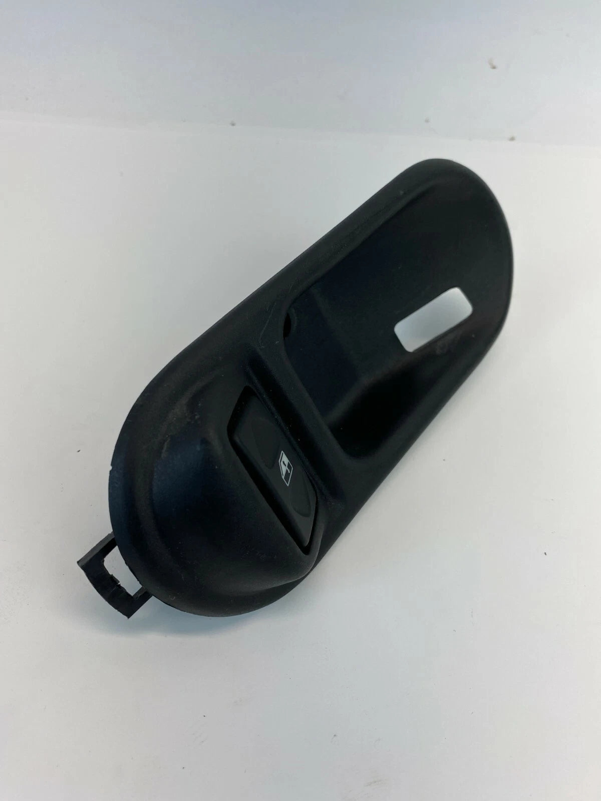 03 04 LAND ROVER DISCOVERY FRONT RIGHT INNER DOOR BEZEL W/ SWITCH YUF000200PUY