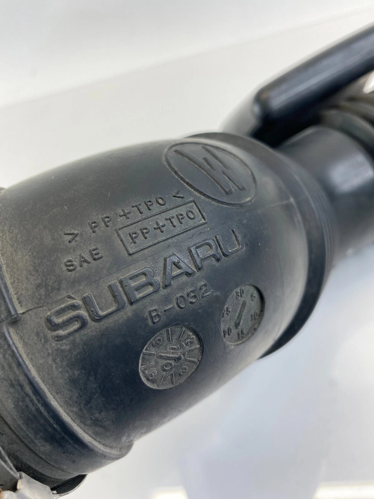 2008-2011 SUBARU IMPREZA SEDAN AIR INTAKE CLEANER HOSE TUBE PIPE INLET DUCT TUBE
