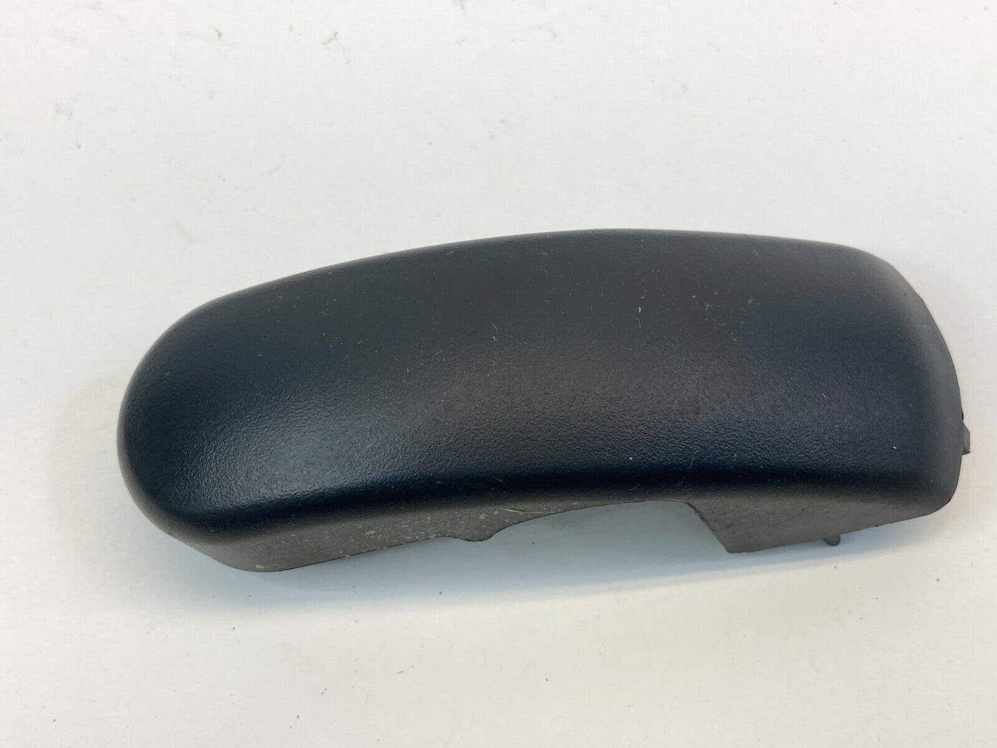 2008-2011 Ford Focus Seat Belt Retractor Cap Upper Cover Trim 34003251D OEM