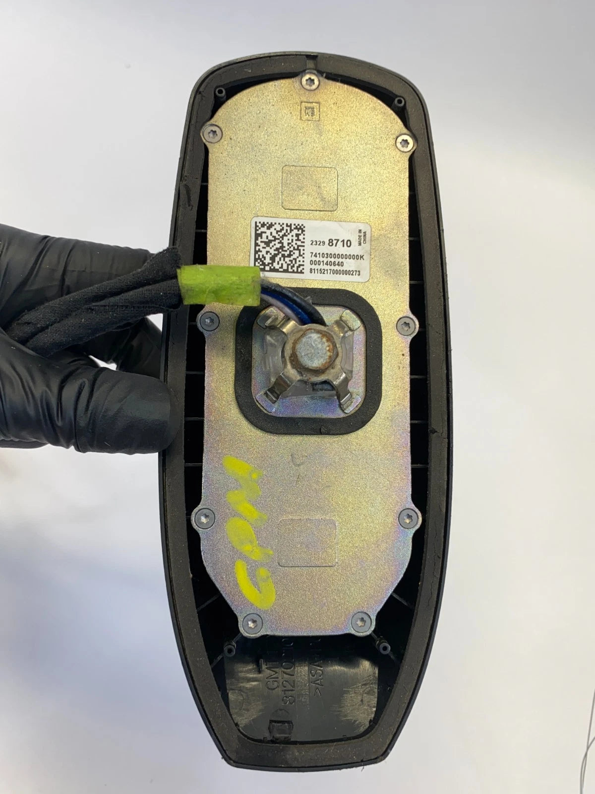 2013-2017 CHEVROLET EQUINOX REAR ROOF AM/FM RADIO ANTENNA BASE MAST 23298710