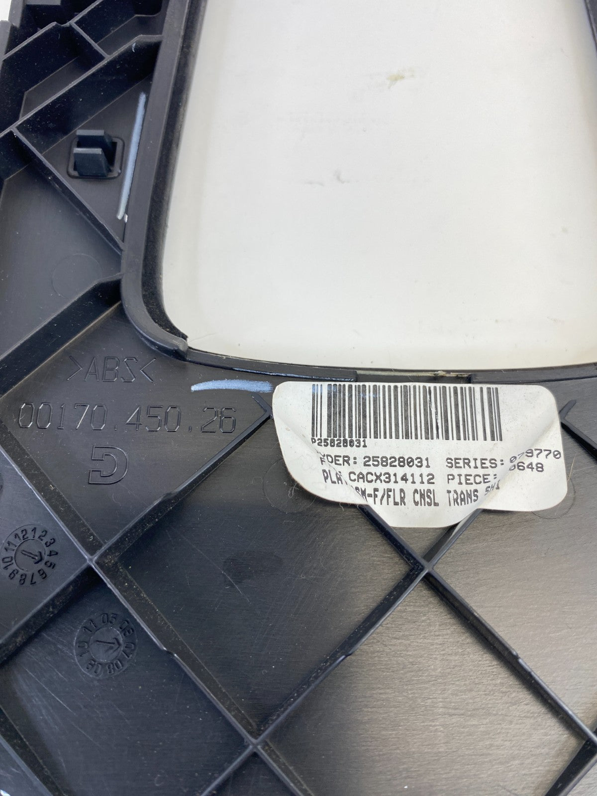 2007-2009 Cadillac SRX Center Console Gear Shift Shifter Bezel Trim 25828031 OEM