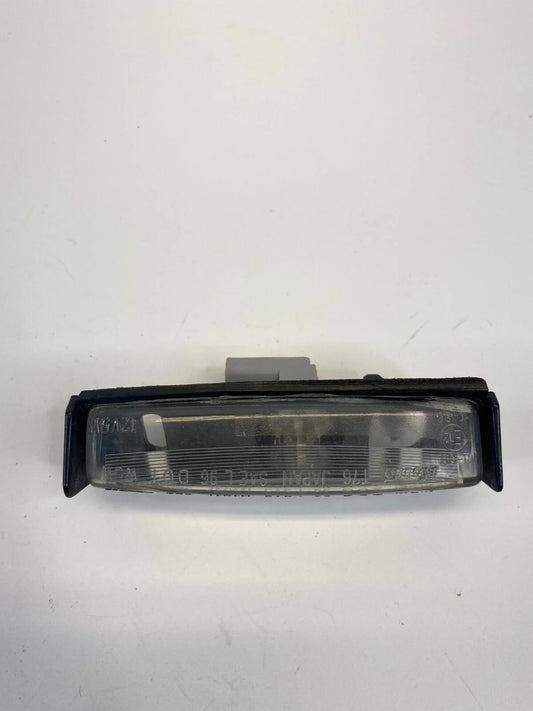 1998-2005 LEXUS GS300 REAR TRUNK LICENSE PLATE LIGHT LAMP TRIM PANEL OEM