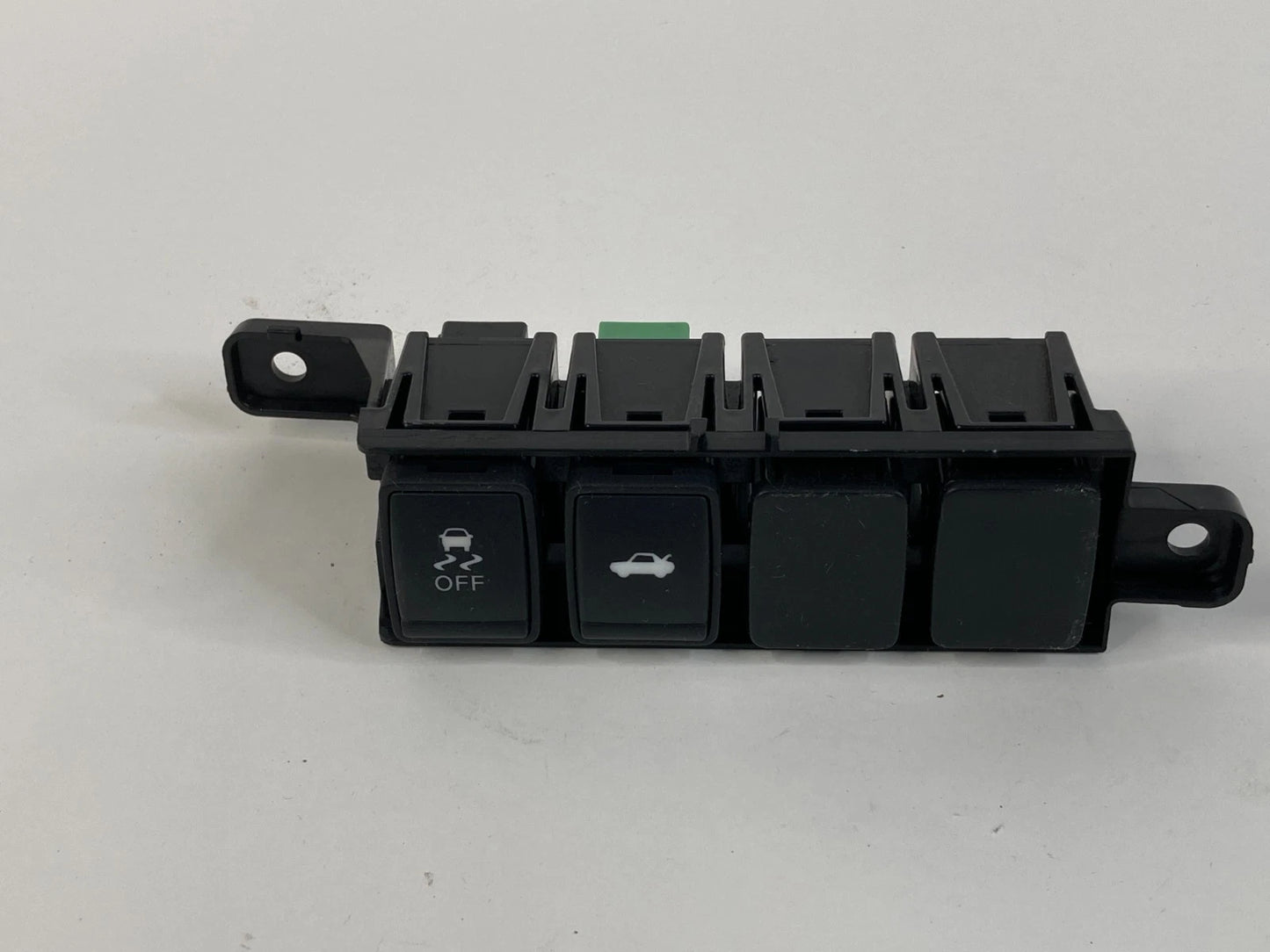 13-20 ALTIMA MAXIMA SENTRA FR LH DASH TRUNK TRACTION OFF CONTROL SWITCH W/BLANKS