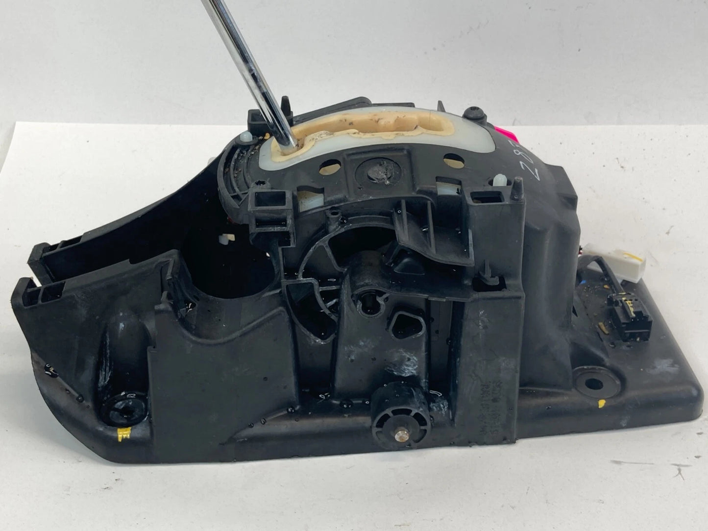 2009-2020 DODGE JOURNEY 2.4L AUTO TRANSMISSION GEAR SHIFTER LEVER SELECTOR OEM