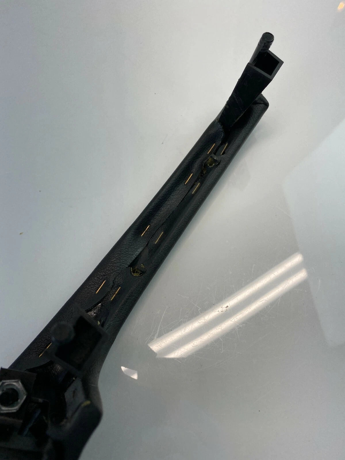 2003-2006 JAGUAR S-TYPE REAR LEFT SIDE DOOR ARMREST ARM REST PANEL TRIM RR LH