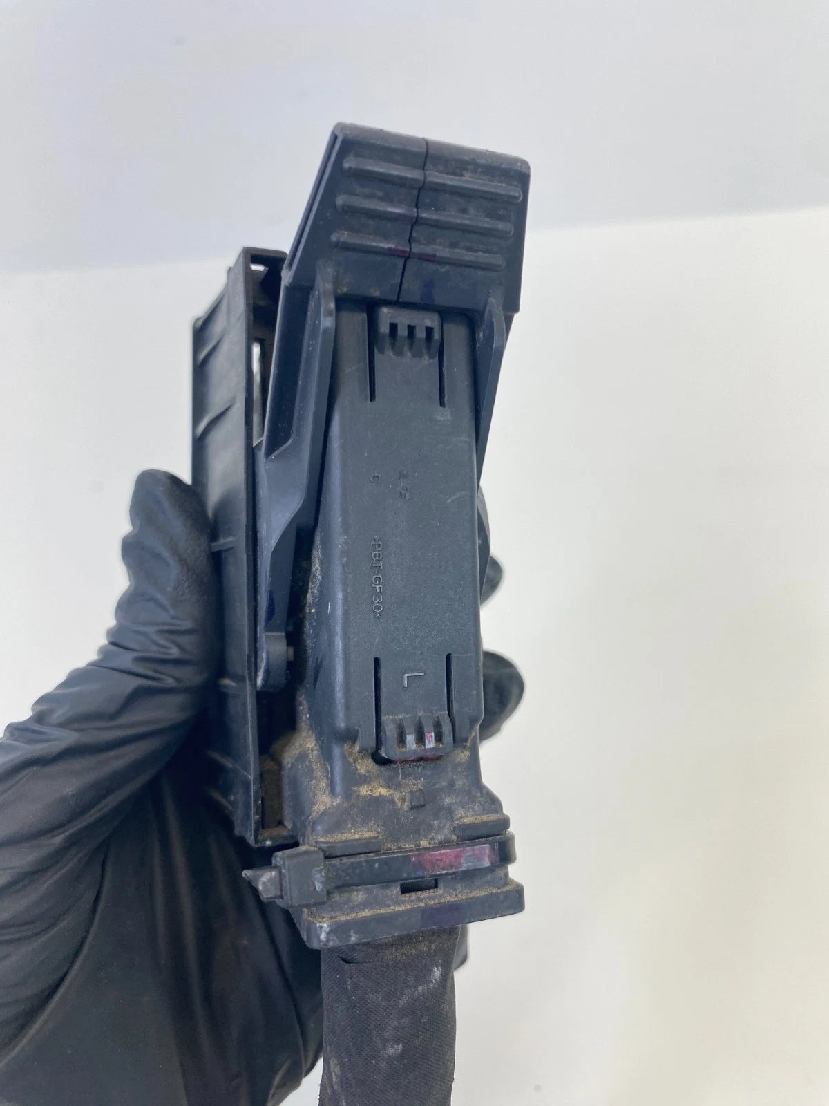 11-13 HYUNDAI ELANTRA 1.8L AT ABS ANTI LOCK BRAKE PUMP PLUG CONNECTOR PIGTAIL