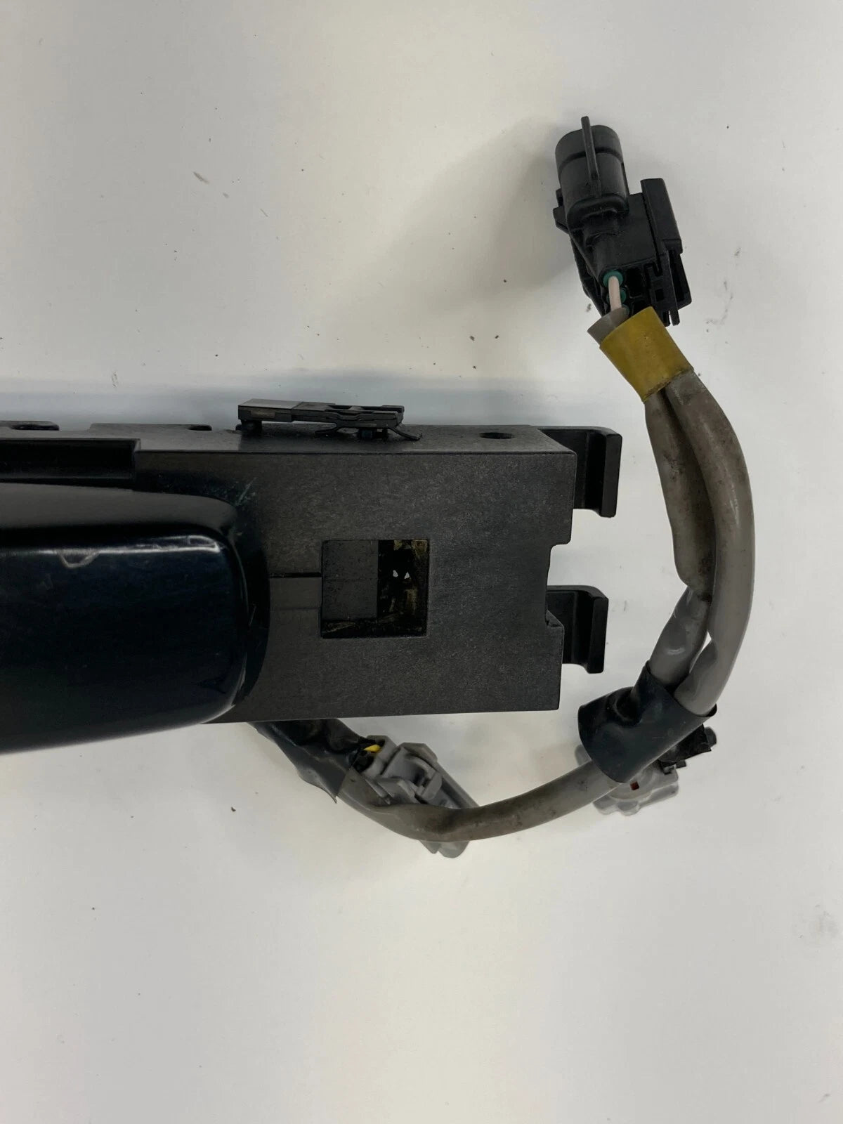 2008-2013 NISSAN ALTIMA COUPE FRONT RIGHT PASSENGER SIDE EXTERIOR DOOR HANDLE