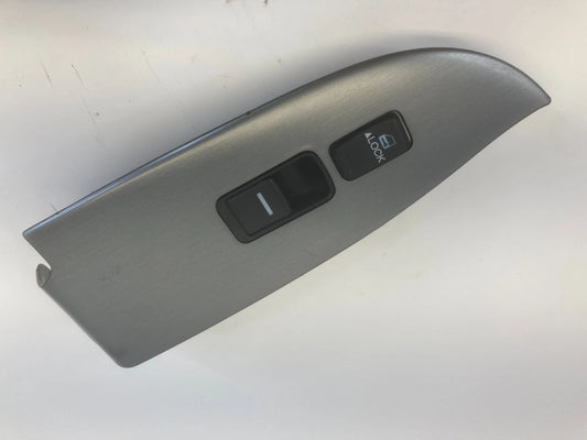 2008-2010 HONDA ODYSSEY FRONT RIGHT WINDOW SWITCH BEZEL UNIT OEM 83540SHJA220M1