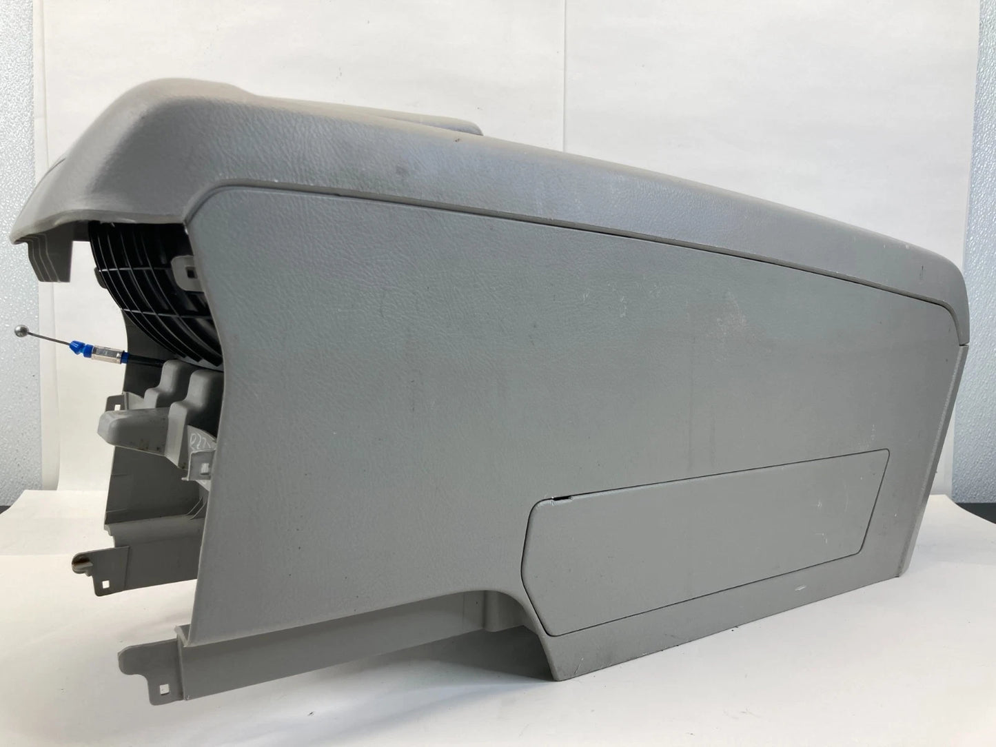 2004-2009 LEXUS RX350 RX330 FRONT CENTER CONSOLE STORAGE CUP HOLDER OEM
