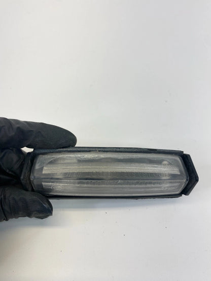2002-2011 TOYOTA CAMRY TRINK LID LICENSE PLATE LIGHT LAMP ASSEMBLY OEM E13-0553