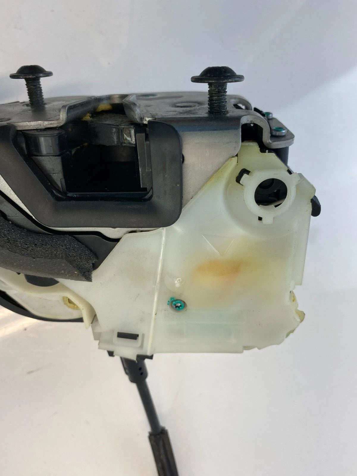 10 11 12 13 14 15 CHEVY EQUINOX REAR RIGHT DOOR LOCK LATCH ACTUATOR 13503784 OEM