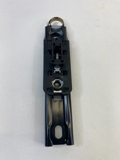 2006-2012 MERCEDES-BENZ R350 FRONT LEFT SEAT BELT HEIGHT ADJUSTER A2518600388
