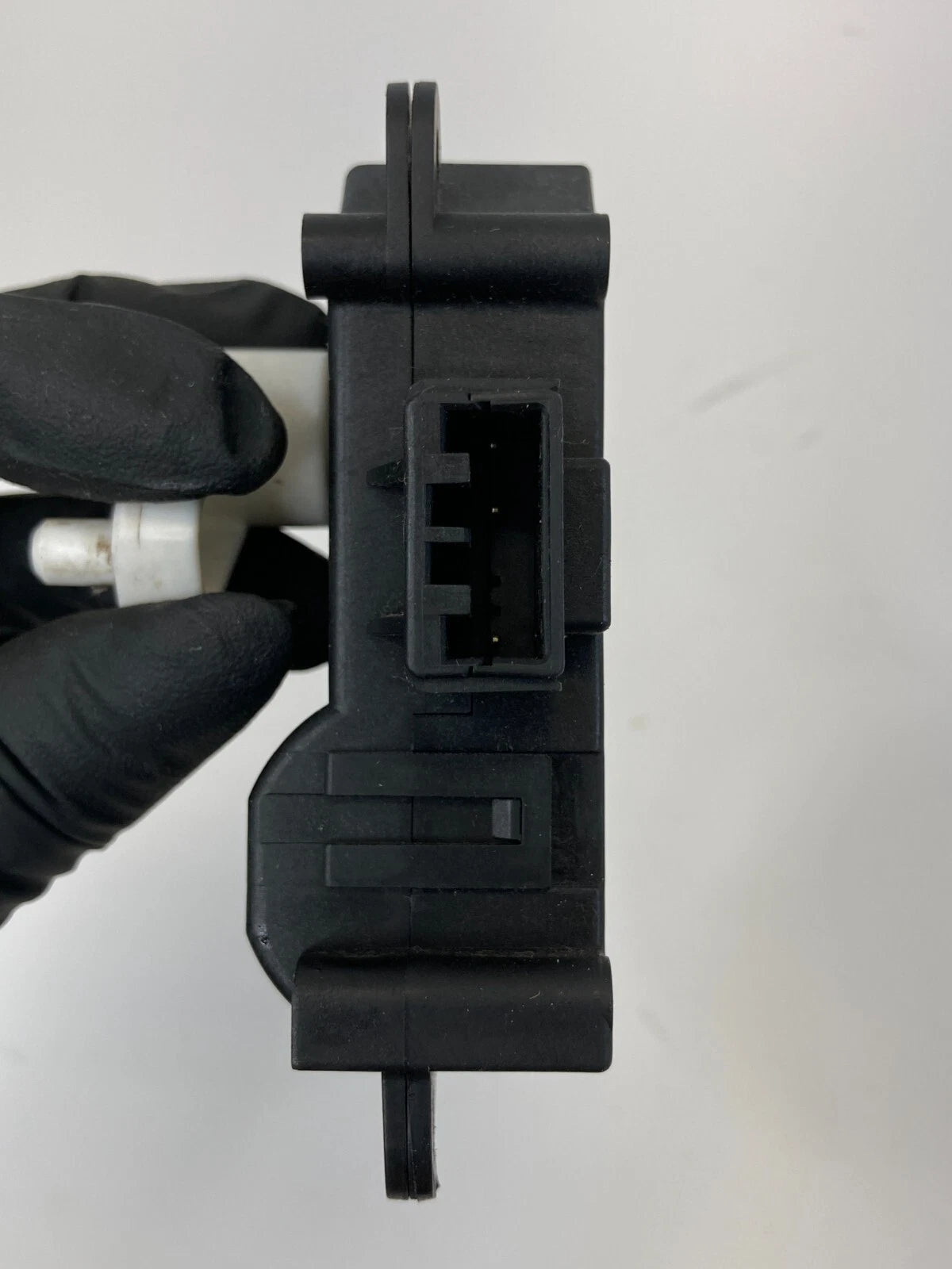 2010-2014 HONDA INSIGHT AC HEATER BLEND DOOR FLAP MOTOR ACTUATOR MODULE 3 PIN