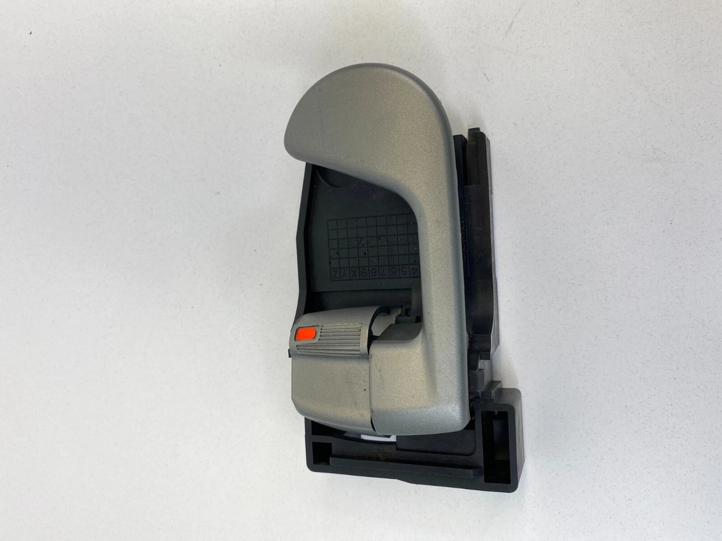 2004 2005 2006 MITSUBISHI GALANT REAR LEFT DRIVER INNER DOOR HANDLE MR970139