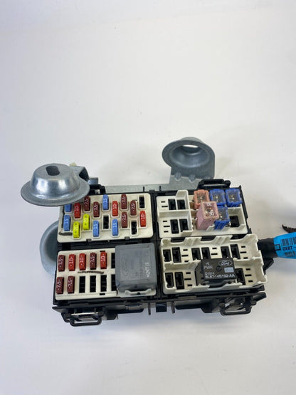 2013 Ford Fiesta 1.6L AT Dash Interior Cabin Fuse Box Relay DE8T-14A005-LA OEM