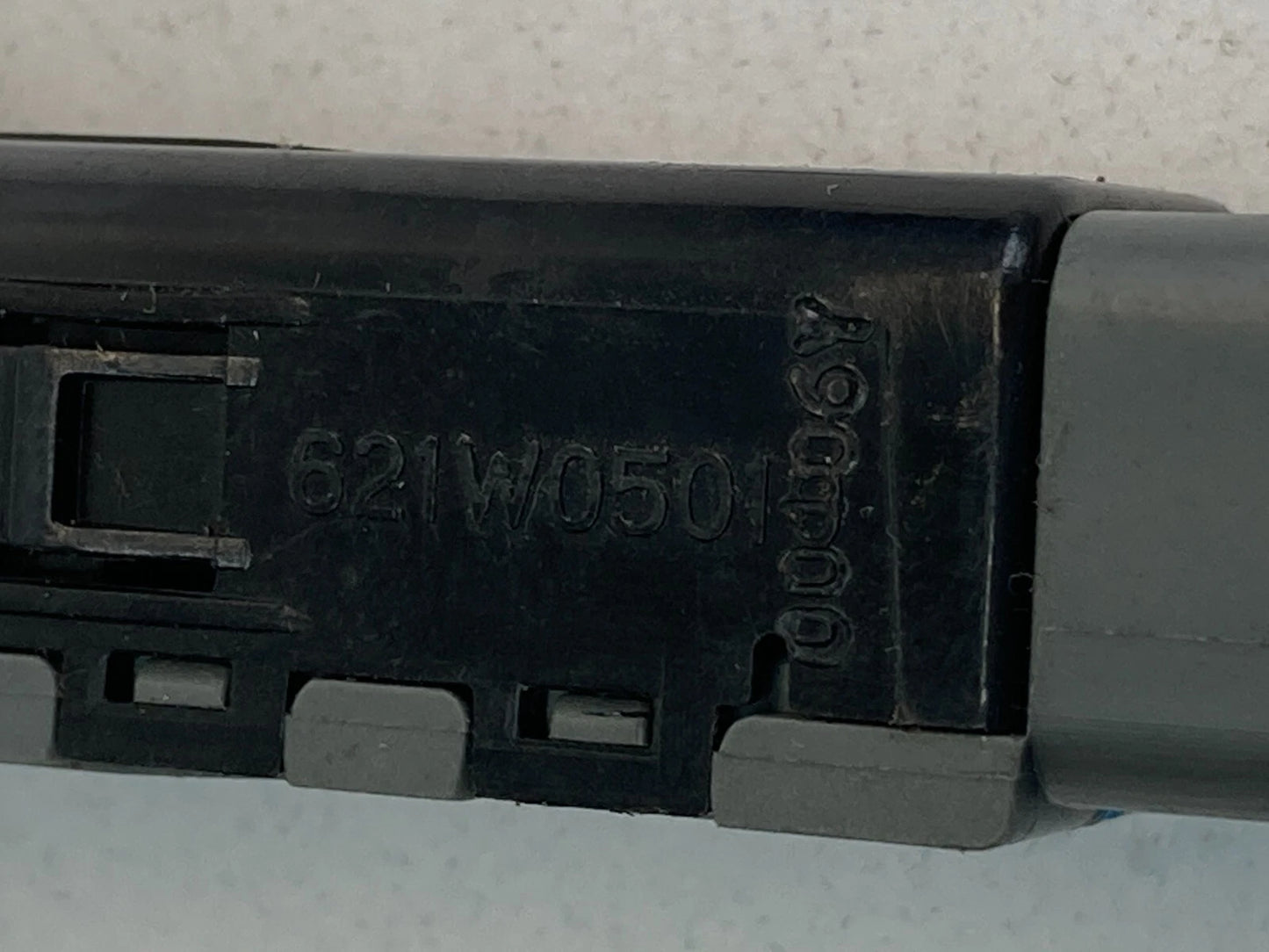 2006 2007 2008 2009 2010 KIA SEDONA HEAT DEFROST BUTTON CONTROL SWITCH OEM