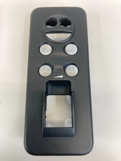 06-09 LAND ROVER RANGE ROVER SPORT REAR RIGHT DOOR WINDOW SWITCH BEZEL TRIM OEM