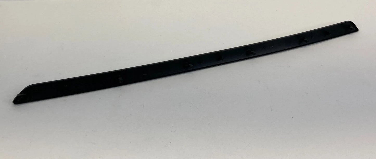 2010 10 VW VOLKSWAGEN PASSAT REAR LEFT DOOR MOLDING BEZEL TRIM COVER 1K4-867-449