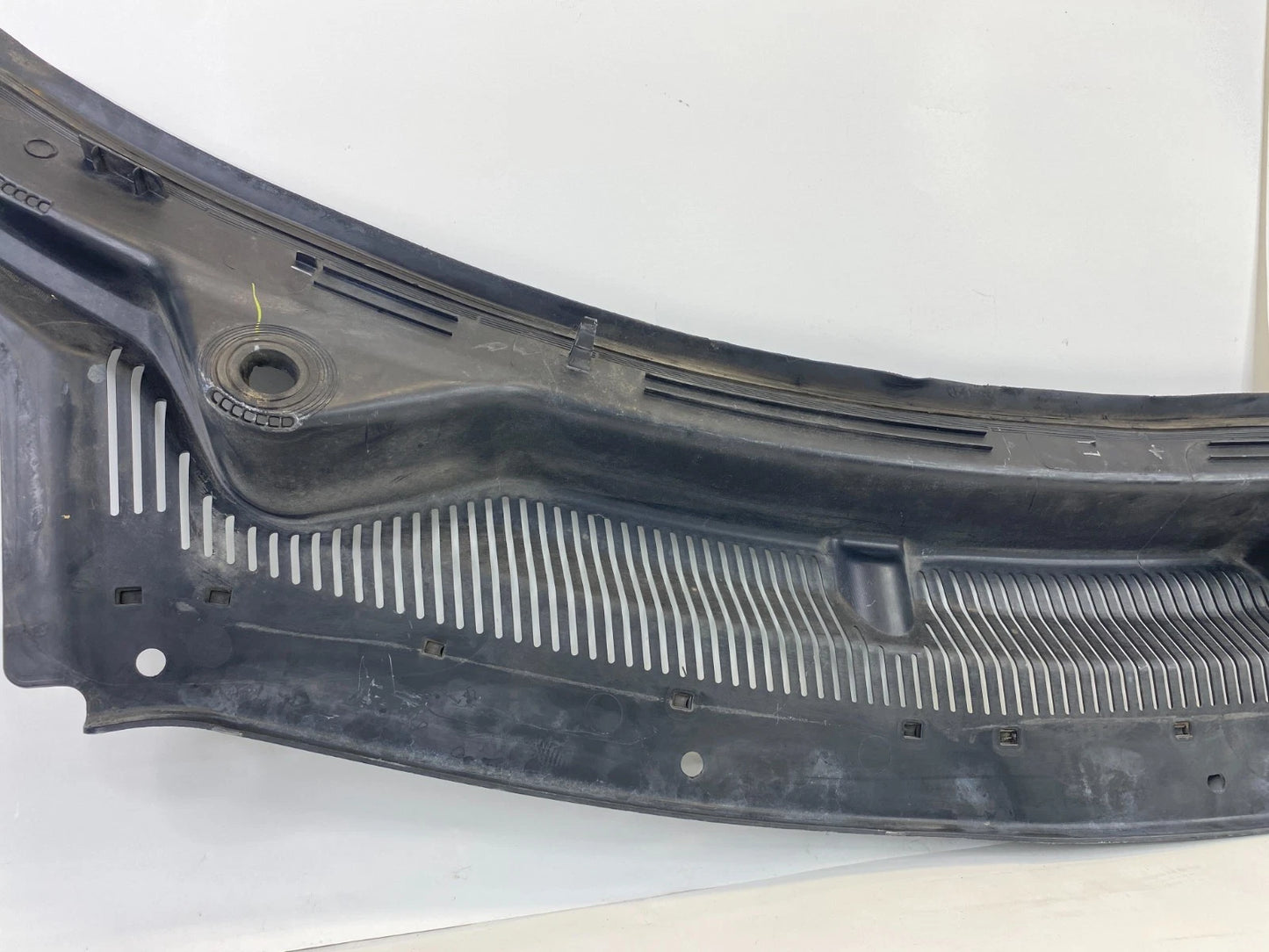 2011-2019 Ford Explorer 13-19 Police Utility Windshield Cowl Cover Panel Grille