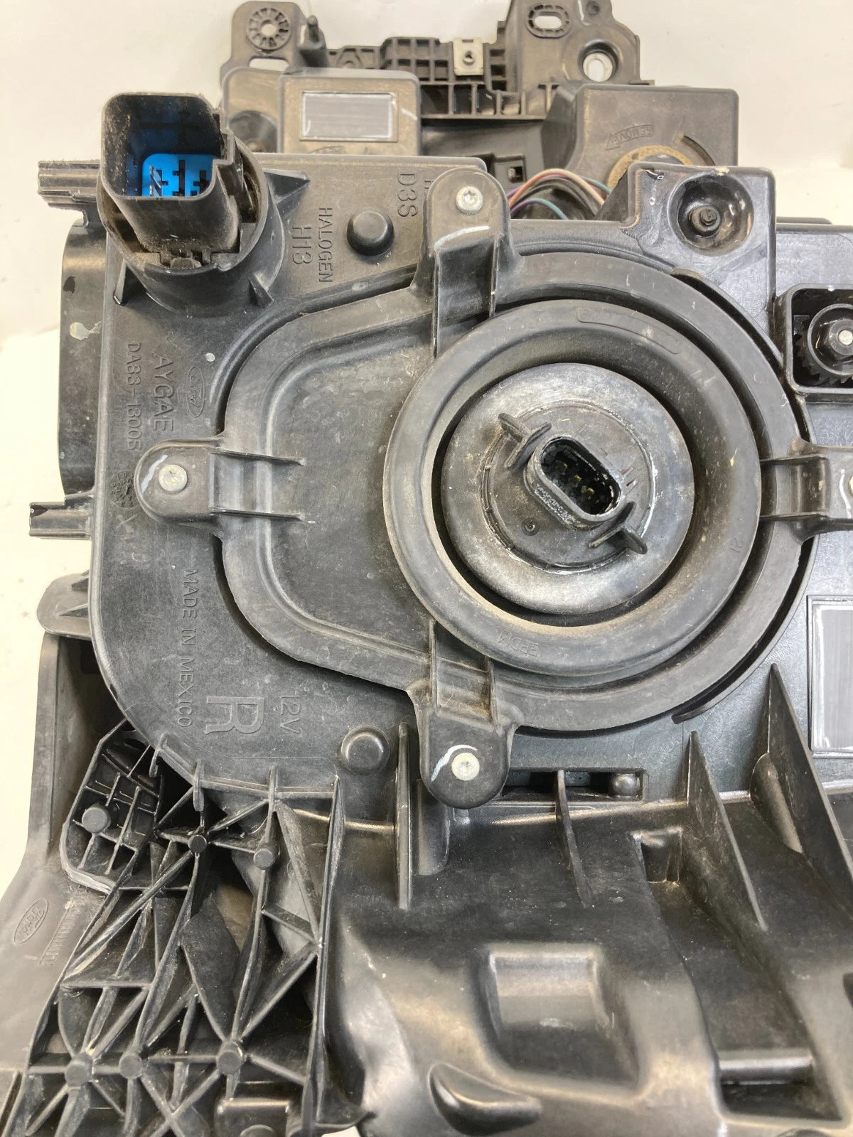 2013-2019 Ford Flex Front Right FR RH Halogen Headlight Headlamp DA83-13005 OEM