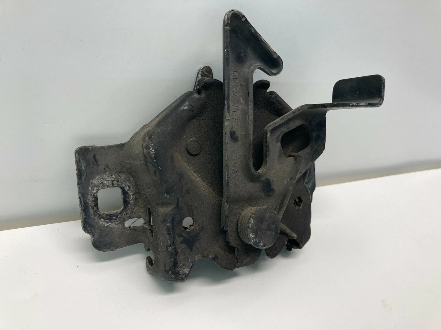 2007-2014 FORD EDGE 06-09 FUSION MERCURY MILAN HOOD LOCK LATCH 6E5A-16700 OEM