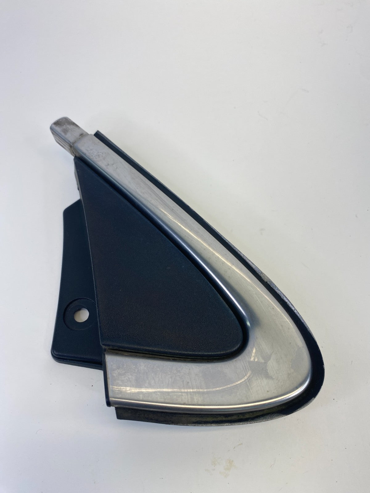 08-17 Buick Enclave Front Right Side Exterior Pillar Corner Cover Molding OEM