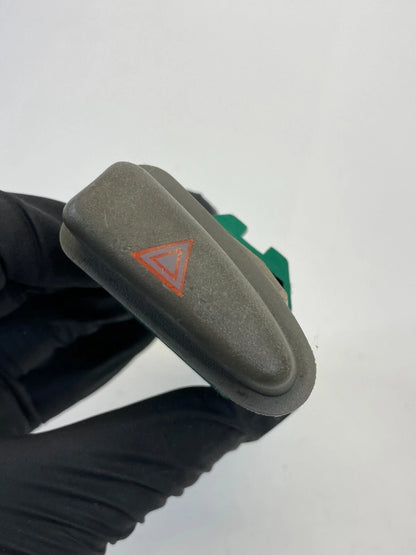 1999-2005 PONTIAC GRAND AM EMERGENCY HAZARD LIGHT CONTROL BUTTON SWITCH OEM