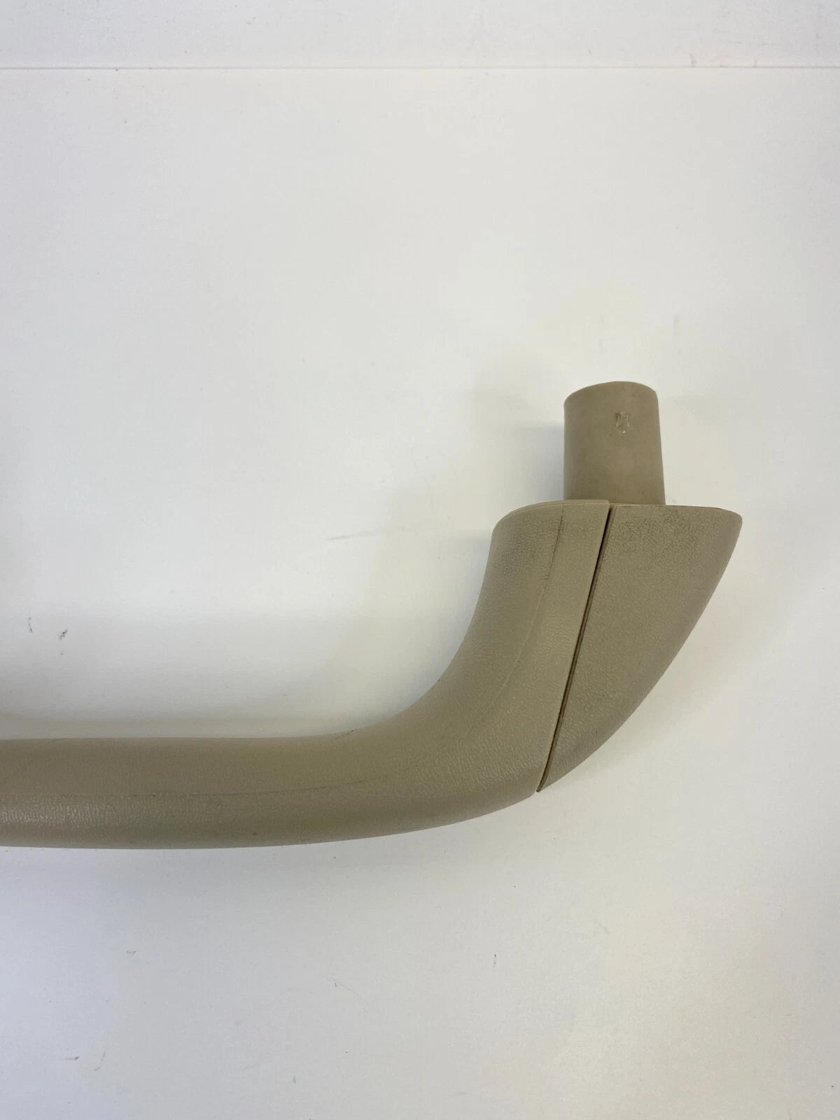 03-08 TOYOTA COROLLA MATRIX REAR RIGHT INSIDE ROOF GRIP GRAB ASSIST HANDLE OEM