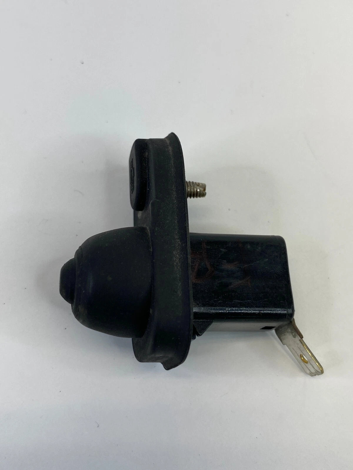 1994-2000 HONDA ACCORD COUPE RH PASSENGER DOOR JAMB AJAR LIGHT SENSOR SWITCH OEM